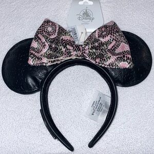 Disney Loungefly black and pink faux leather Mickey Mouse Ears nwt